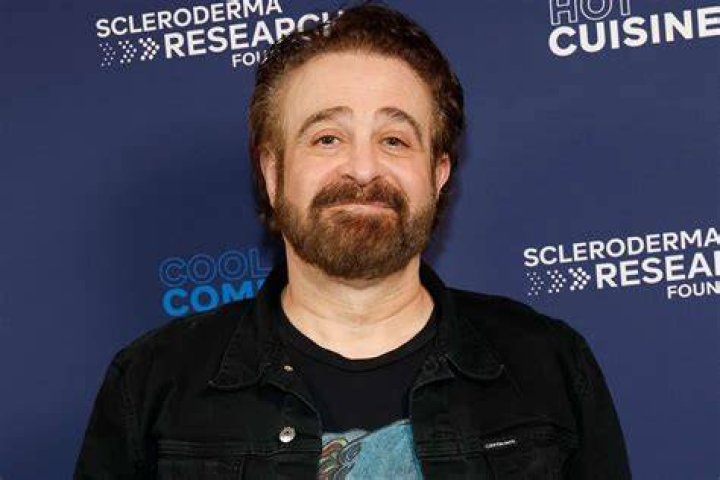 Adam Duritz’s Net Worth, Age, Height, Weight, Girlfriend, Dating, Bio-Wiki