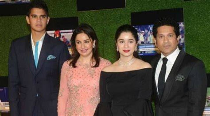 Anjali Tendulkar Bio, Wiki, Age, Height, Family, Huband and Net Worth.