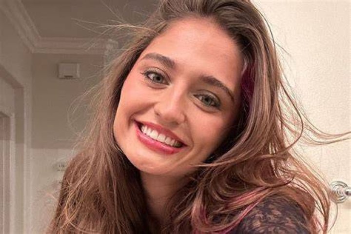 Avery Cyrus Tiktok Siblings, Age, Biography, Height, Gender, How Old Tall