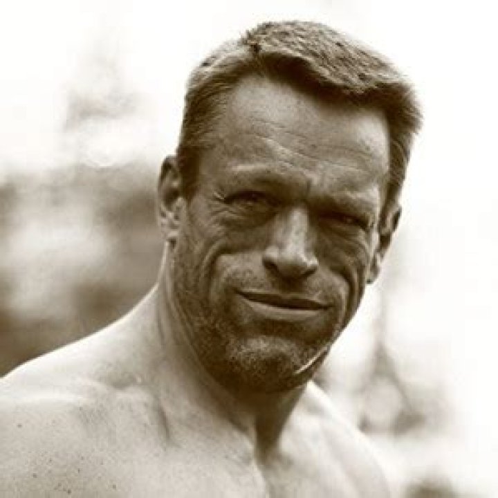Brian Thompson Reporter: Bio, Age, Wife, NBC, WNBC, Salary and Net Worth