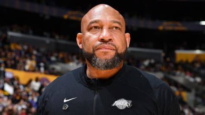 Darvin Ham Snr. Bio, Wiki, Age, Height, Parents, Dad, Wife, Kids, Lakers Coach, Salary and Net Worth