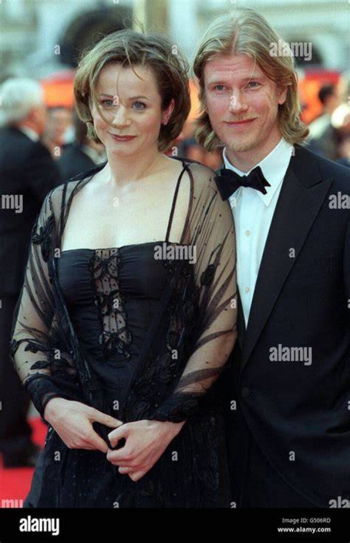 Emily Watson: Husband, net worth, tattoos, smoking & body measurements