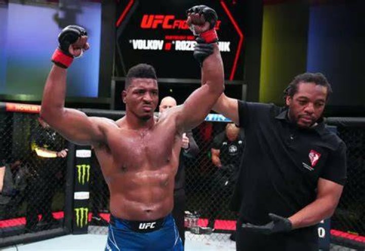 Everything About UFC Fighter Alonzo Menifield Adoptive Father Godwin Ezenwa