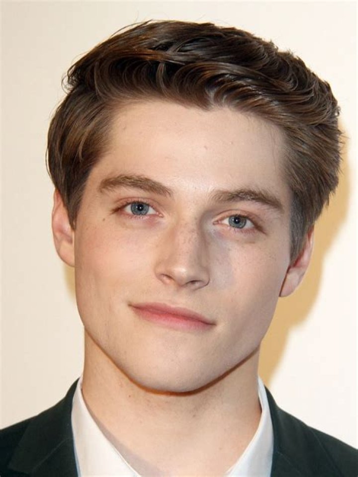 Froy Gutierrez (Actor) Wiki, Bio, Age, Height, Weight, Dating, Girlfriend, Family, Career, Net Worth, Facts