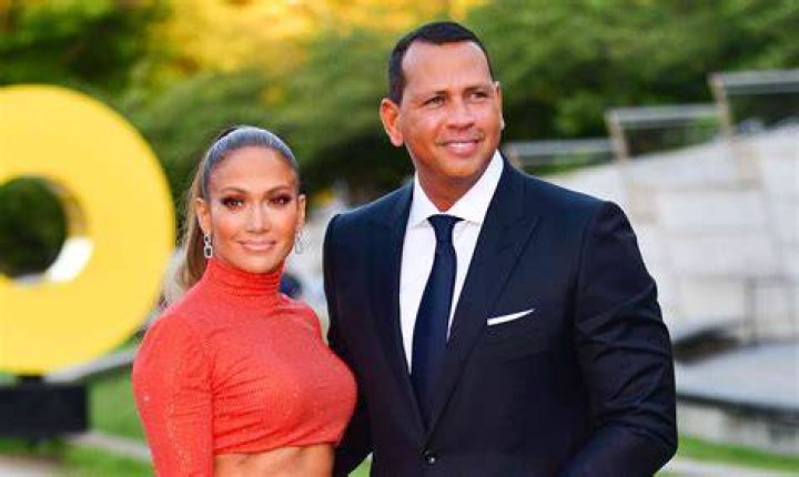 How Old Is Alex Rodriguez And What Is The Age Difference Between Him And J.Lo?