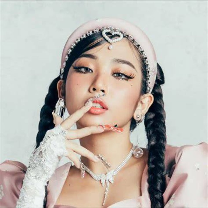 How Tall Is Milli Thai Rapper Height In Feet? Explore Her Weight And Age
