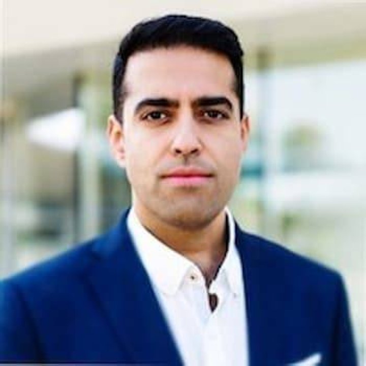 Imtiaz Tyab Biography, Age, Parents, Wife, CBS, Net Worth, Nationality and Al Jazeera 