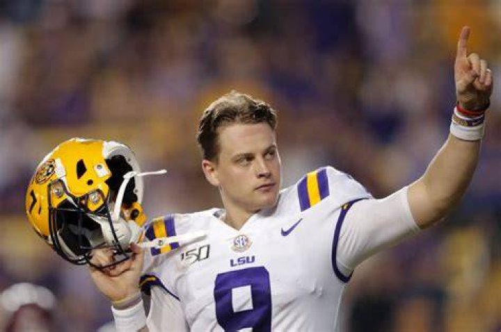 Joe Burrow (NFL) Wiki, Bio, Height, Weight, Girlfriend, Dating, Net Worth, Facts