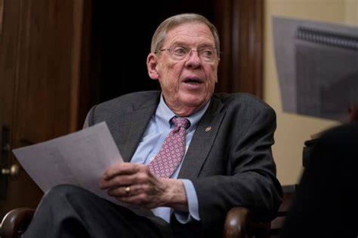 Johnny Isakson Cause Of Death: What Happened To The Former Georgia Republican U.S. Senator?