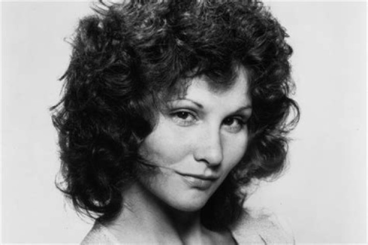 Linda Scott’s Net Worth, Biography, Career, Awards, Fact and Life Story