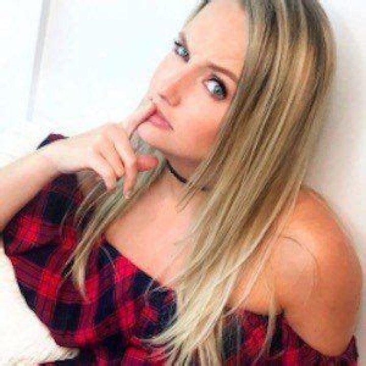 Loryn Powell Bio, Wiki, Age, Height, Family, Husband, Movies, Networth
