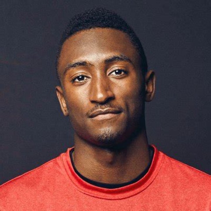 Marques Brownlee: Girlfriend, net worth, tattoos, smoking & body facts
