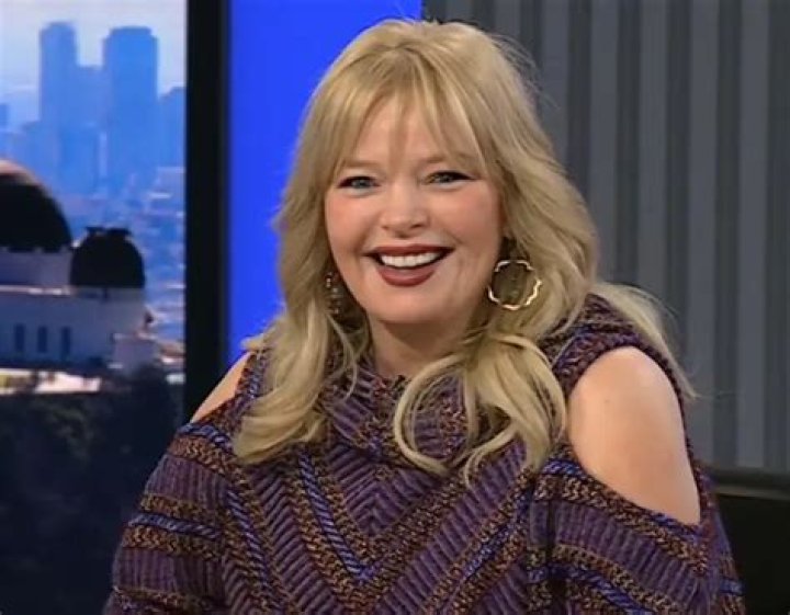 Melissa Peterman net worth, age, height, husband, boyfriend, kids, biography, wiki