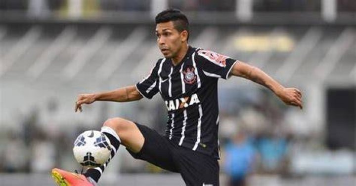 Petros Matheus dos Santos Araújo’s biography, net worth, fact, career, awards and life story