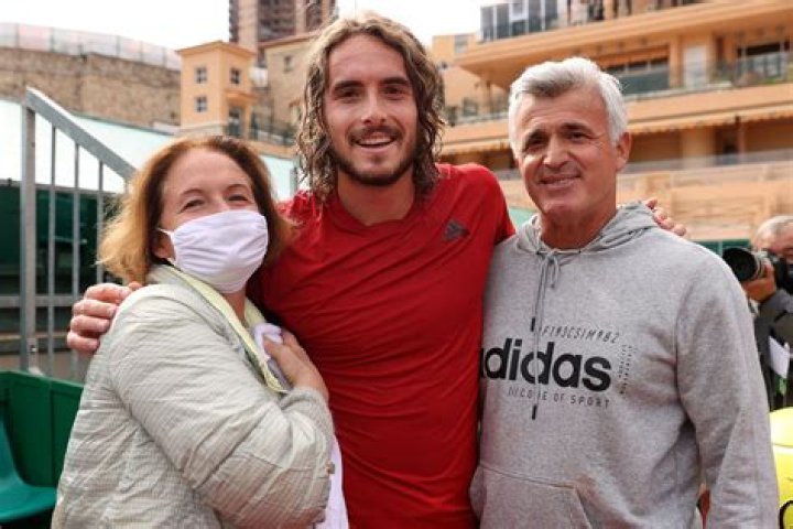Stefanos Tsitsipas Parents: Meet Stefanos Tsitsipas’ Mother Julia Apostoli, And Father Apostolos Tsitsipas