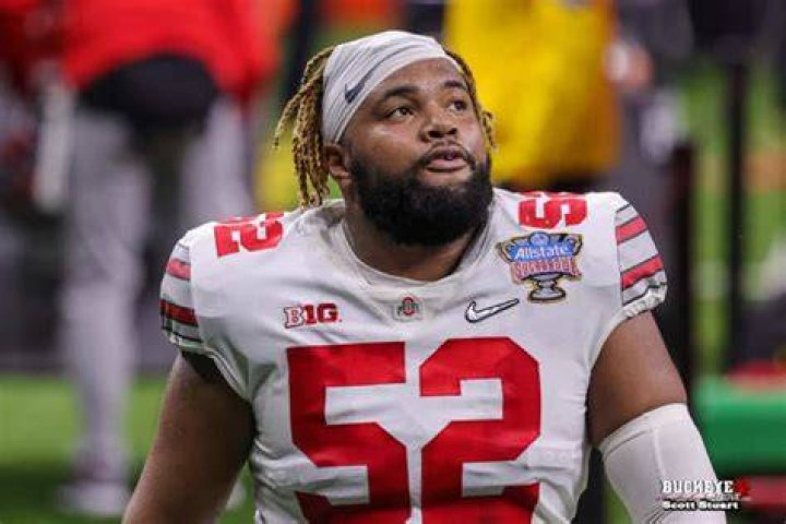 VIKINGS: Wyatt Davis PFF, Dad, Scouting Report, Parents, Salary, Is Wyatt Davis right guard?