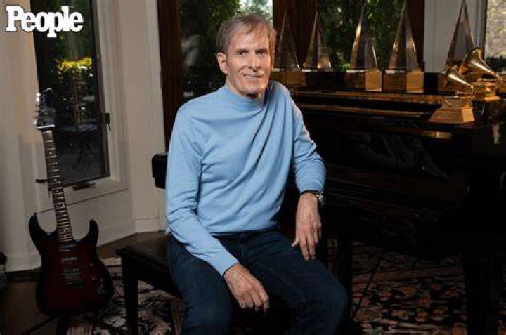What’s Wrong With Michael Bolton – Is He Sick? His Illness Details