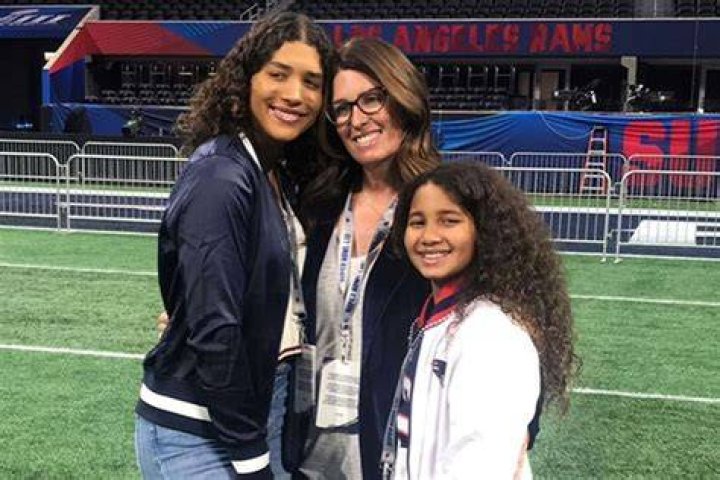 Who Are Maya Brady’s UCLA Parents? Meet His Father Brian And Mother Maureen Brady