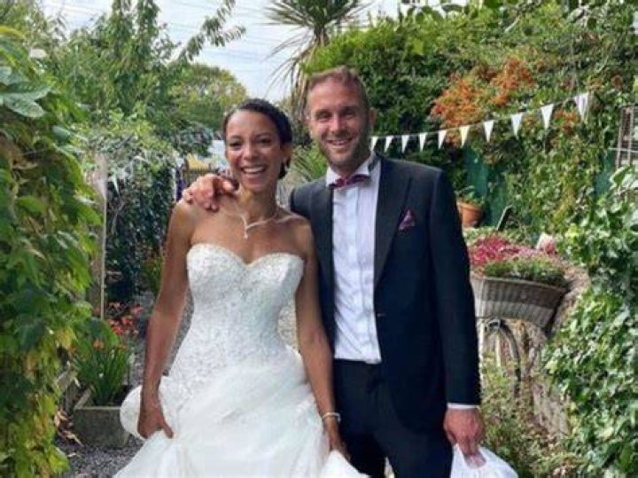 Who Is David Flynn Happy Pear Wife Sabrina Vande Cotte? Wedding Details
