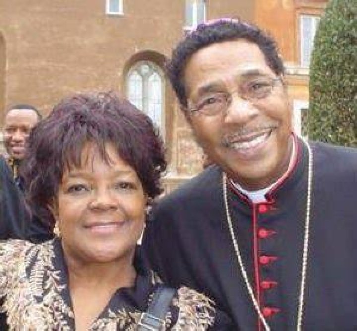 Who Is Harold Ivory Williams? Pastor Shirley Caesar Husband Married Life And Kids