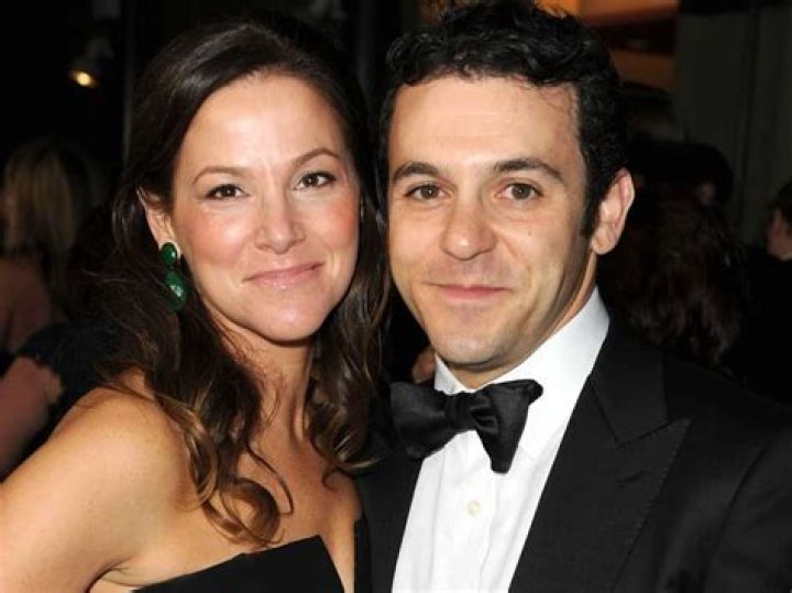 Who Is Jennifer Lynn Stone, Fred Savage’s Wife? Her Wiki, Age and Net Worth