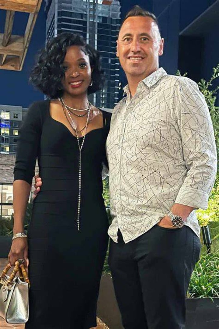 Who Is Loreal Smith Sarkisian? Meet Steve Sarkisian Wife On Instagram