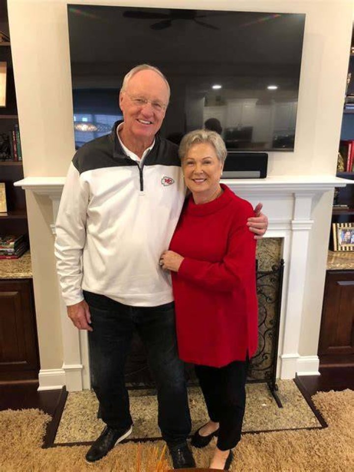 Who Is Pat Schottenheimer? 10 Facts On Marty Schottenheimer’s Wife