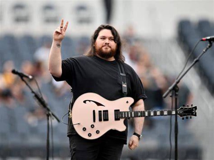 Wolfgang Van Halen Bio, Wiki, Age, Band, Solo Album, Father, and Net Worth.