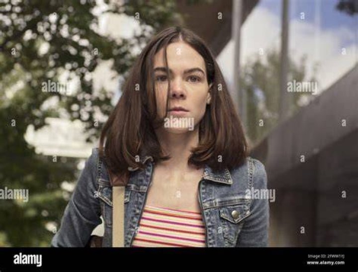 Ximena Lamadrid Age And Wiki: Meet Who Killed Sara Actress on Instagram